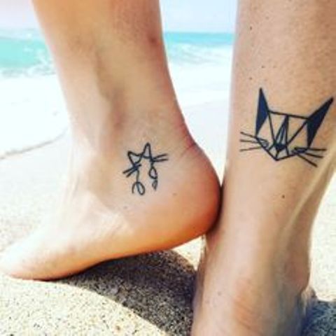 de gatos 17 - Tatuajes minimalistas