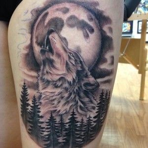 tauajes lobos luna 3 - tatuajes de lobos