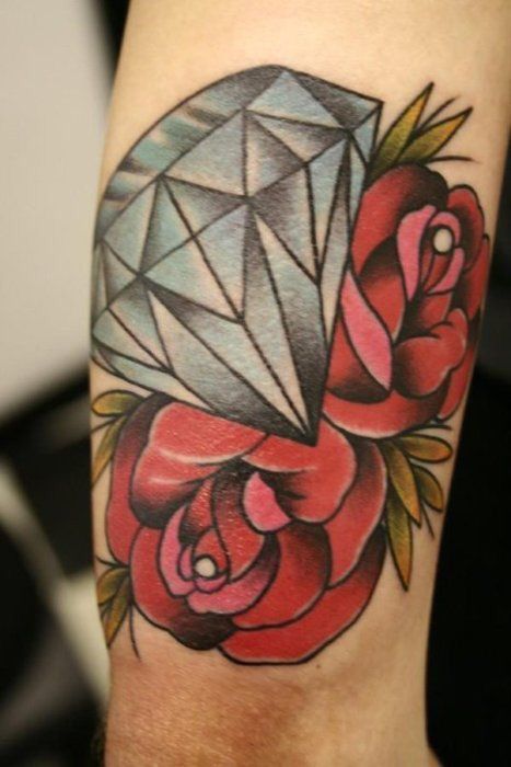 diamantes con rosas 5 - Tatuajes de diamantes