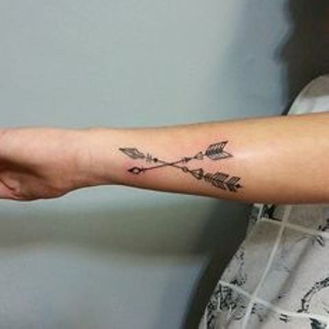 flechas cruzadas 4 - tatuajes de flechas
