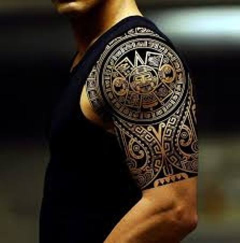 hombro azteca 3 - Tatuajes en el hombro