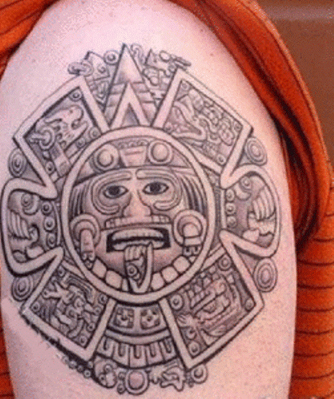 hombro azteca 4 - Tatuajes en el hombro