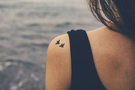 hombro para mujeres 1 - Tatuajes en el hombro