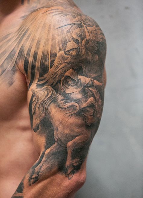 hombro y brazo 6 - Tatuajes en el hombro