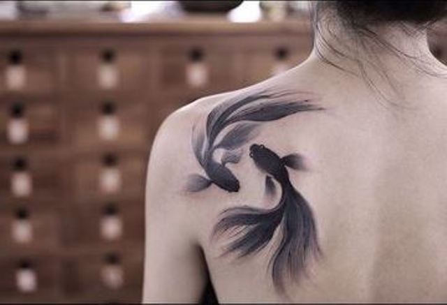 tinta china 5 - tatuajes de tinta blanca