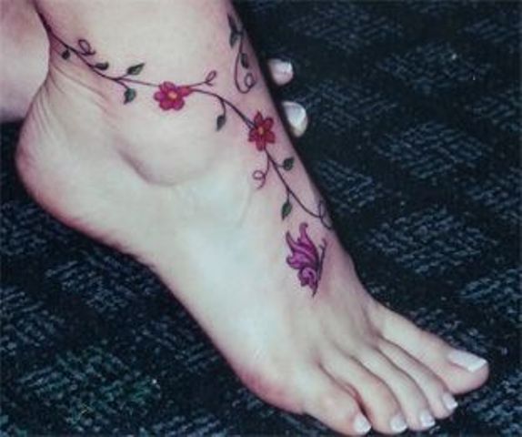 tobillo para mujeres 3 - Tatuajes en el tobillo