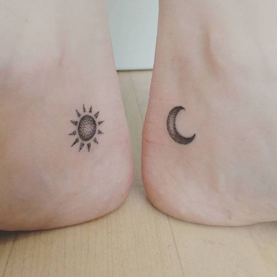 un sol y una luna 5 - Tatuajes de sol y luna