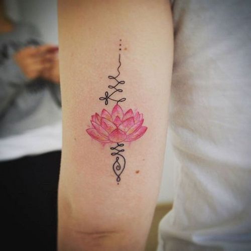 unalome con flor de lotto 3 - Tatuajes de Unalome