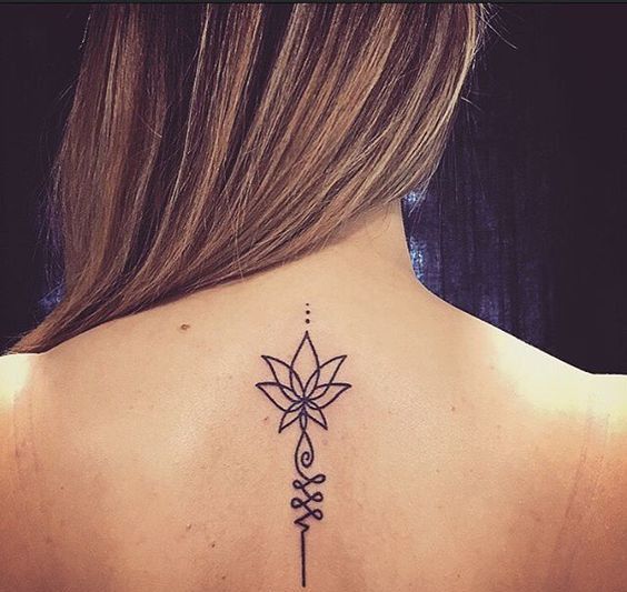 unalome con flor de lotto 5 - Tatuajes tumblr