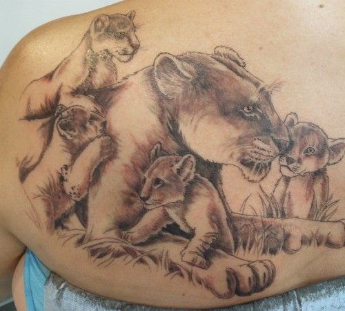 de leones 5 - tatuajes con significados de familia