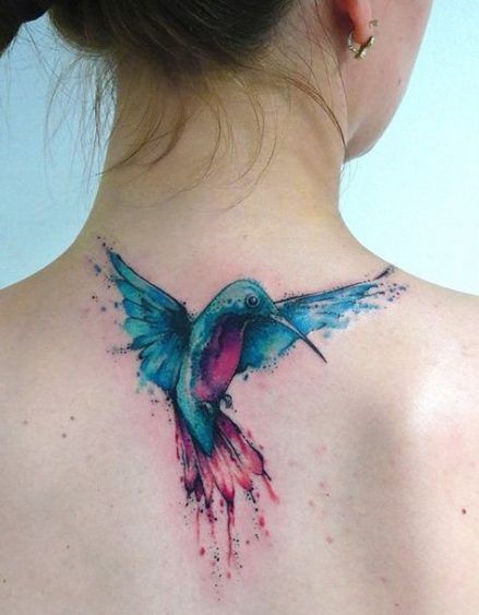 colibri en la espalda 2 - tatuajes de colibrí