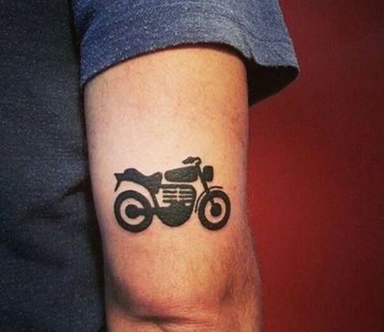 en el brazo 2 - tatuajes de motos