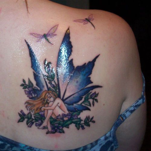 libelulas mujeres 1 - tatuajes de libélulas