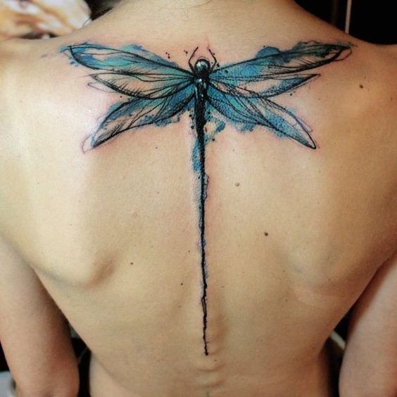lubelulas espalda 1 - tatuajes de libélulas