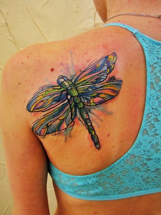lubelulas espalda 6 - tatuajes de libélulas