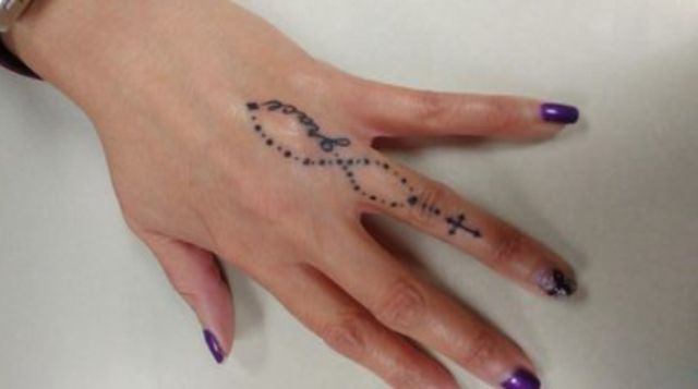 rosario para mujeres 5 - Tatuajes de rosarios
