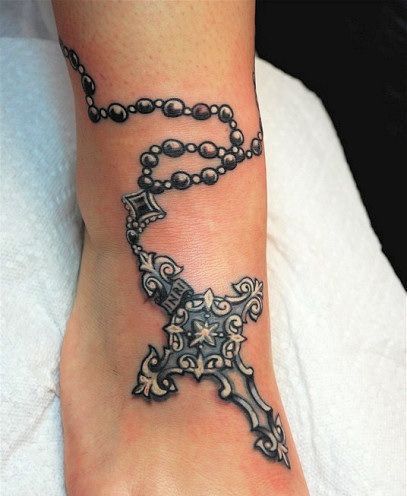 rosarios en el pie 3 - Tatuajes de rosarios