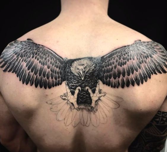 tatuajes de aguila en la espalda 6 - tatuajes de águilas