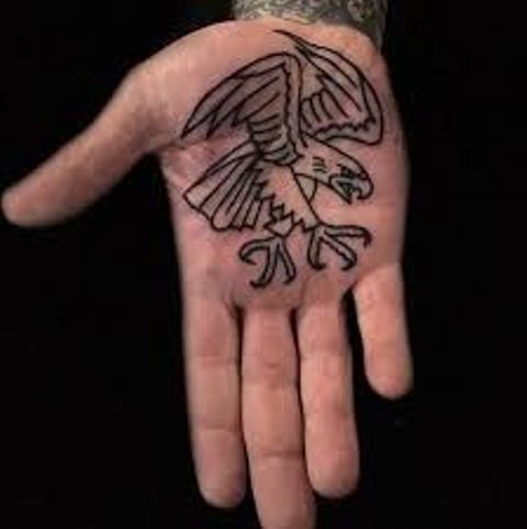 tatuajes de aguila en la mano 1 - tatuajes de águilas