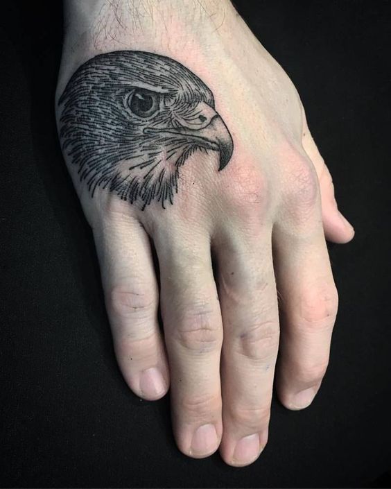 tatuajes de aguila en la mano 6 - tatuajes de águilas