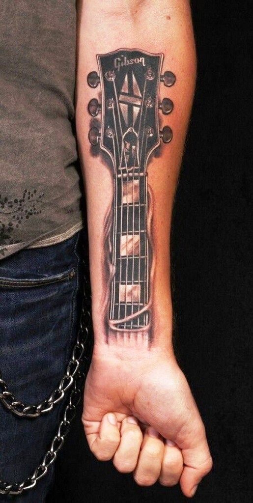 Ideas de Tatuajes de Guitarras (+Significados) - Tatuajes Geniales guitarras hombres 1 1 - tatuajes de guitarras