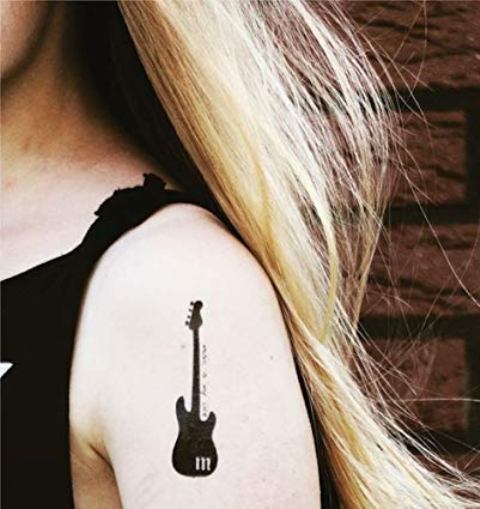guitarras mujeres 2 1 - tatuajes de guitarras