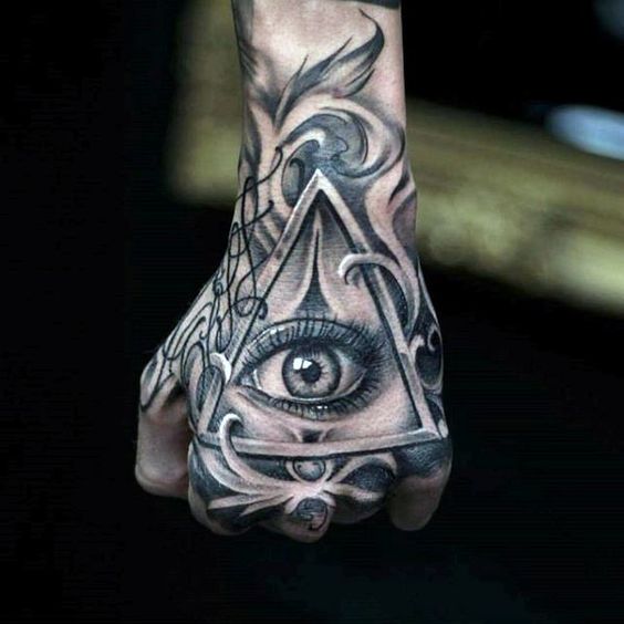 iluminati 5 - Tatuajes de triángulos