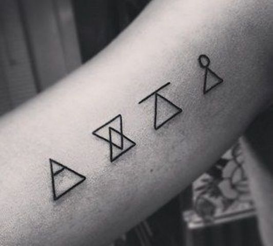 tatuajes de triangulos 1 - Tatuajes de triángulos