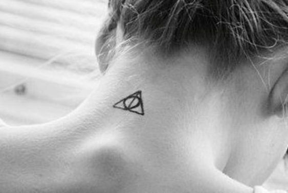 triangulos para mujeres 2 - Tatuajes de triángulos
