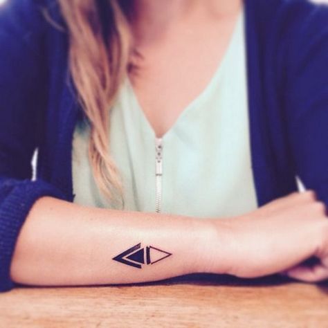 triangulos para mujeres 4 - Tatuajes de triángulos