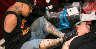 Especial: El Tatuador sin Manos: la Historia de Brian Tagalog - Tatuajes Geniales portada -