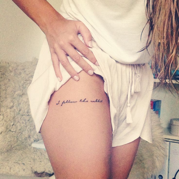 Tatuajes Para Mujeres En Las Piernas con Frases 2 - Tatuajes para Mujeres en las Piernas