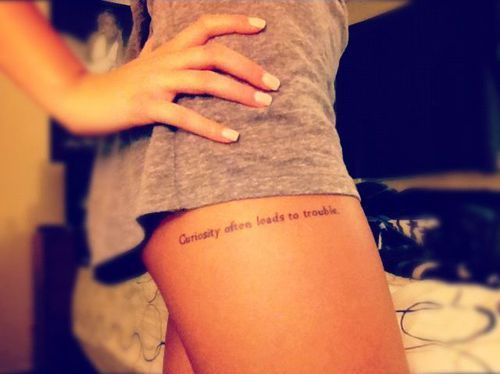 Tatuajes Para Mujeres En Las Piernas con Frases 3 - Tatuajes para Mujeres en las Piernas