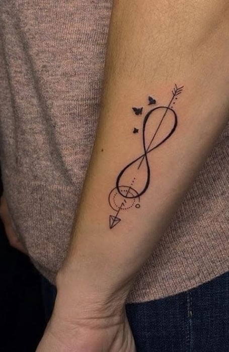 tatuajes infinito flechas - tatuajes de infinito