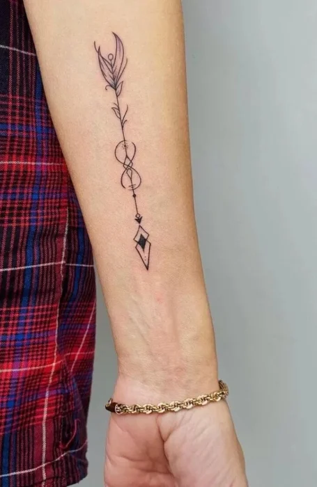 tatuajes infinito flechas - tatuajes de infinito