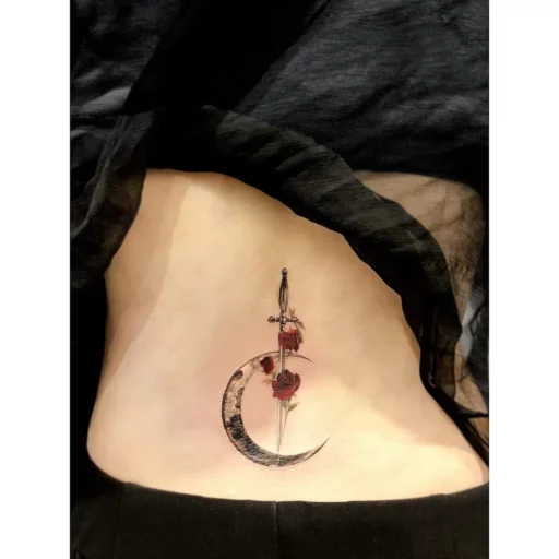 tatuajes lunas espalda 3 - tatuajes de luna