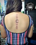 tatuajes lunas espalda 6 - tatuajes de luna