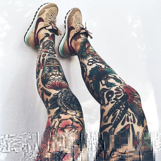 tatuajes mangas piernas mujeres 6 - Tatuajes para Mujeres en las Piernas
