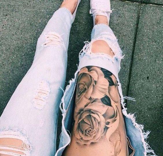 tatuajes mujeres piernas 8 - Tatuajes de sol y luna